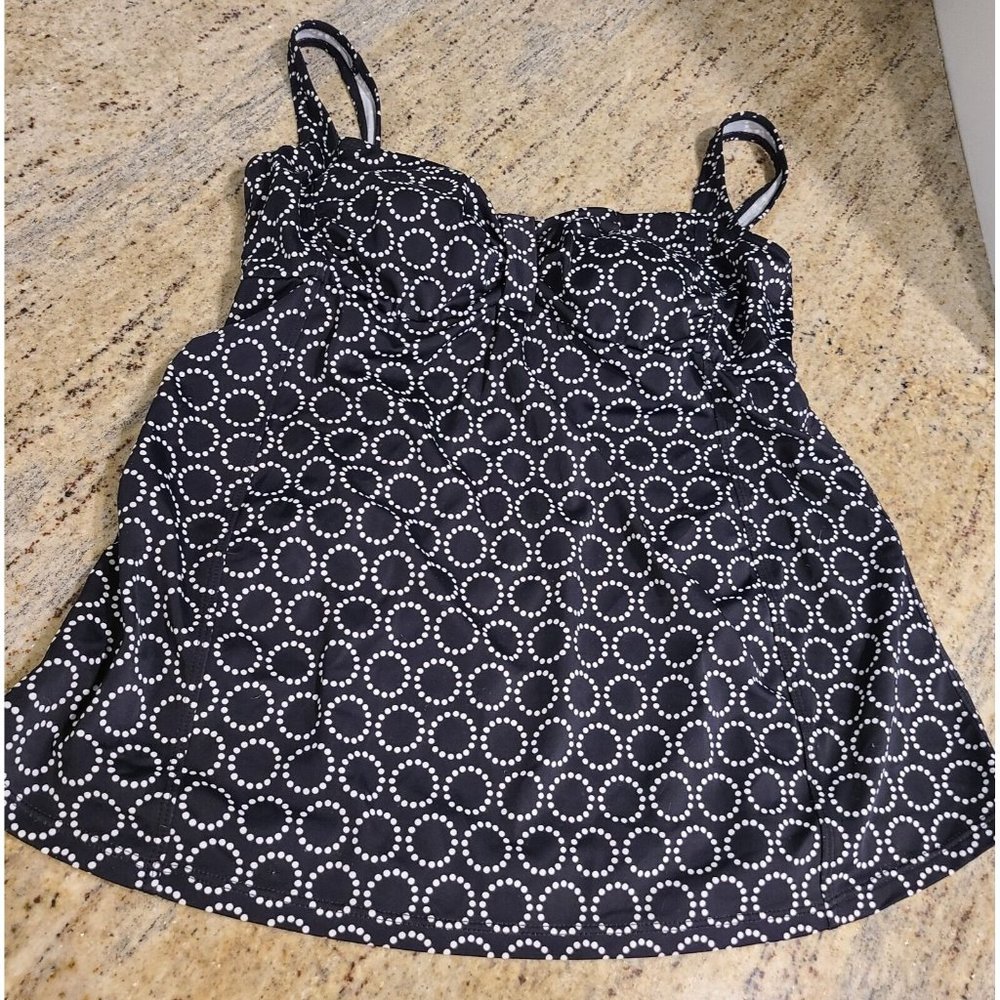 Two Hearts Maternity Small Black and White Polka Dot Tankini Swimwear Top